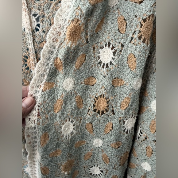 POL Daisy Crochet Floral Dolman Sleeve Cardigan Boho Open Front One Size - Picture 3 of 11